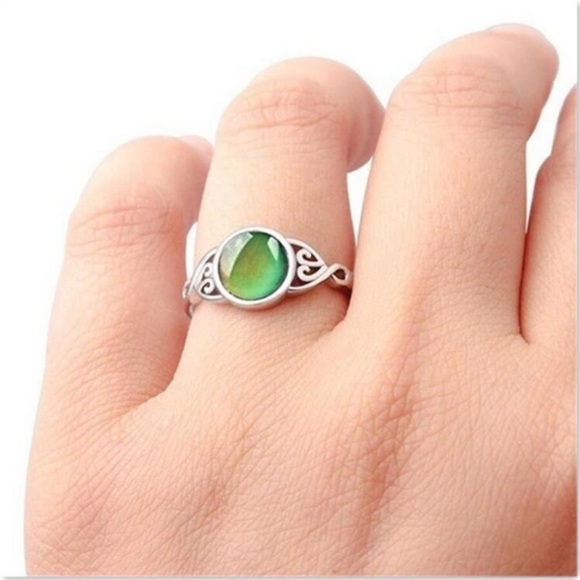 SILVER MOOD RING - Picture 1 of 4